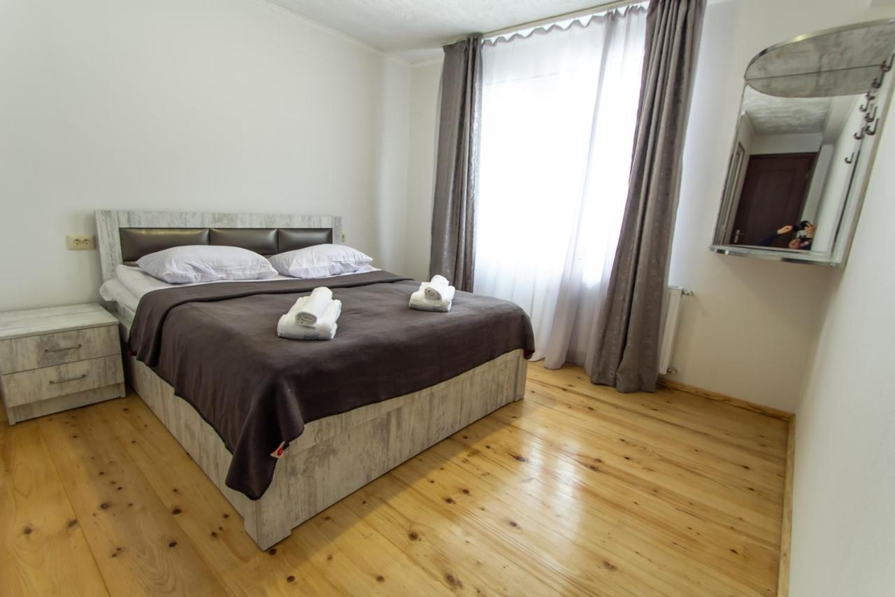 Katos Guesthouse Mestia Zewnętrze zdjęcie