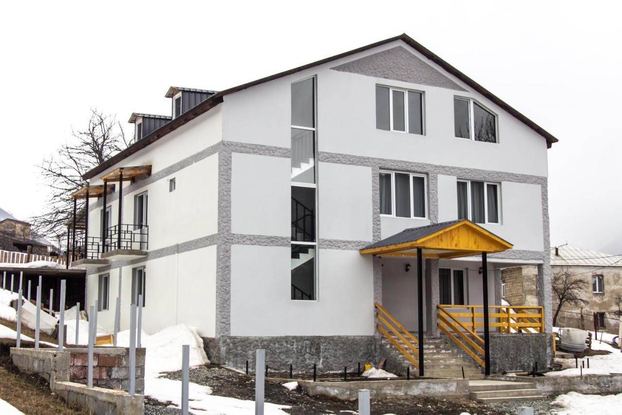 Katos Guesthouse Mestia Zewnętrze zdjęcie