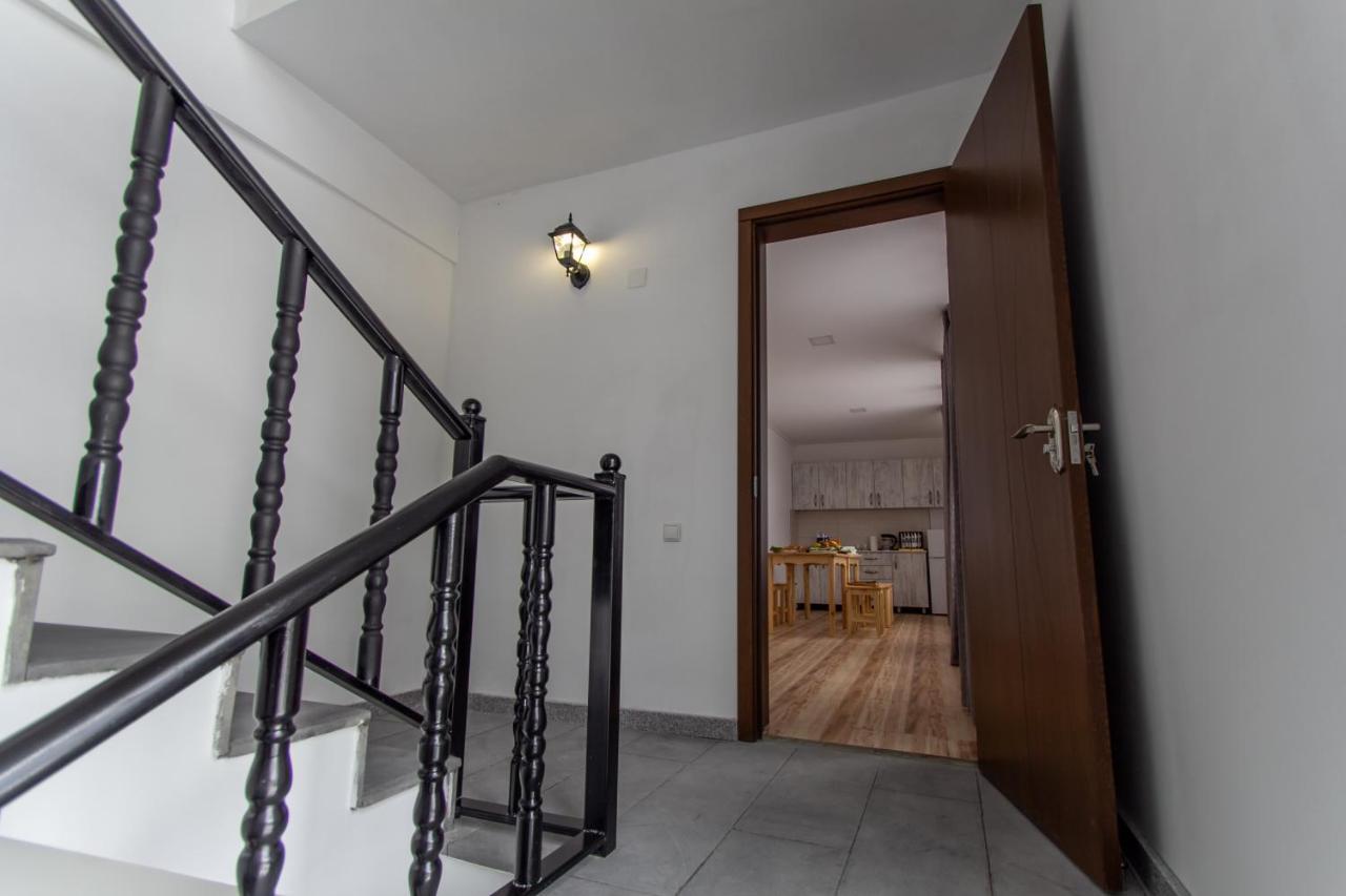 Katos Guesthouse Mestia Zewnętrze zdjęcie
