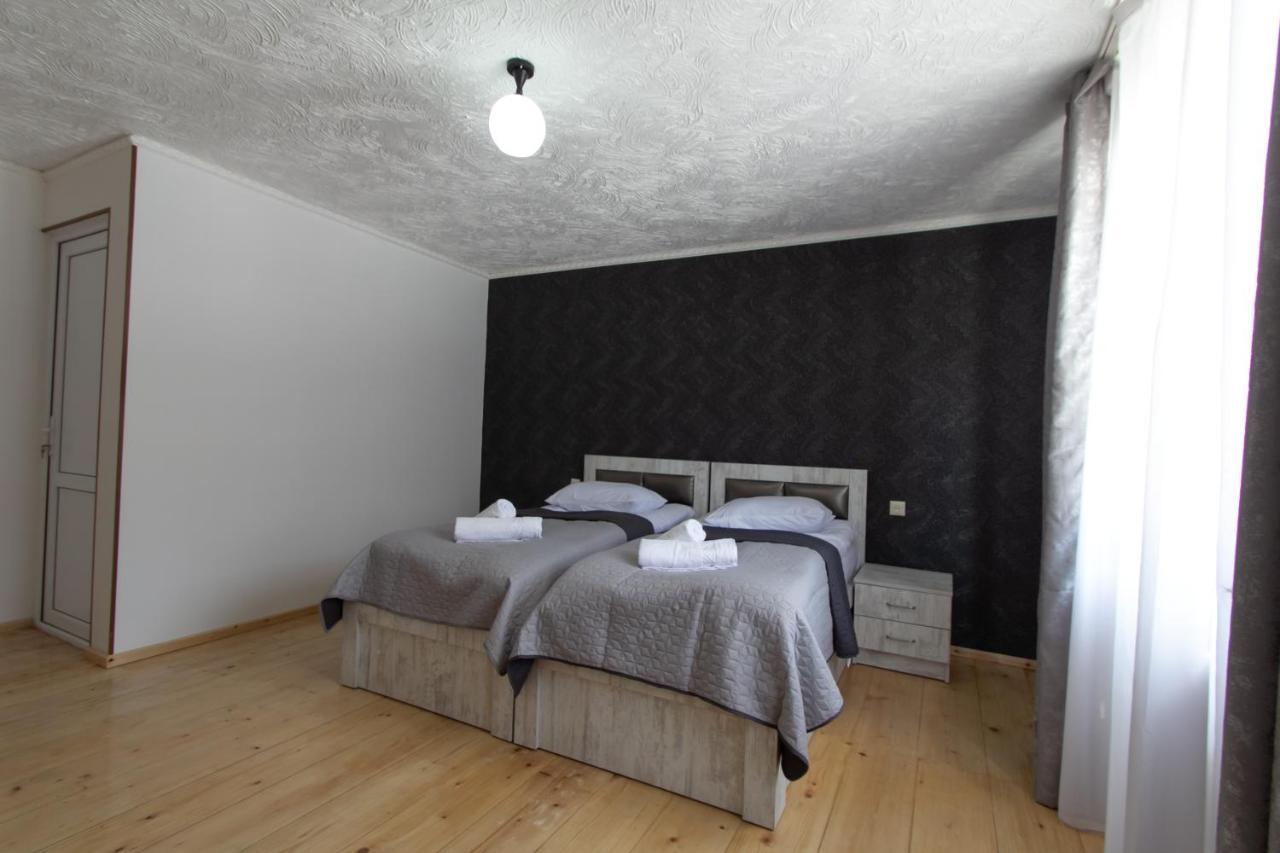 Katos Guesthouse Mestia Zewnętrze zdjęcie