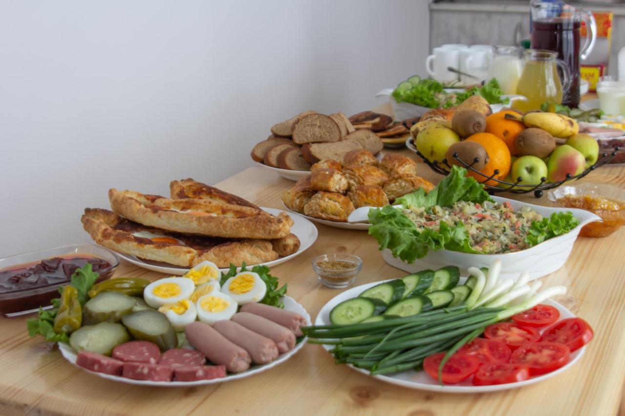 Katos Guesthouse Mestia Zewnętrze zdjęcie